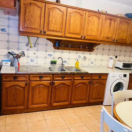 דירה Swordfish House פניש