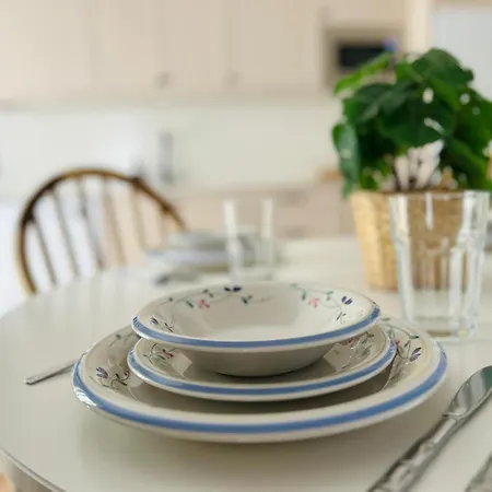 Swordfish House פניש